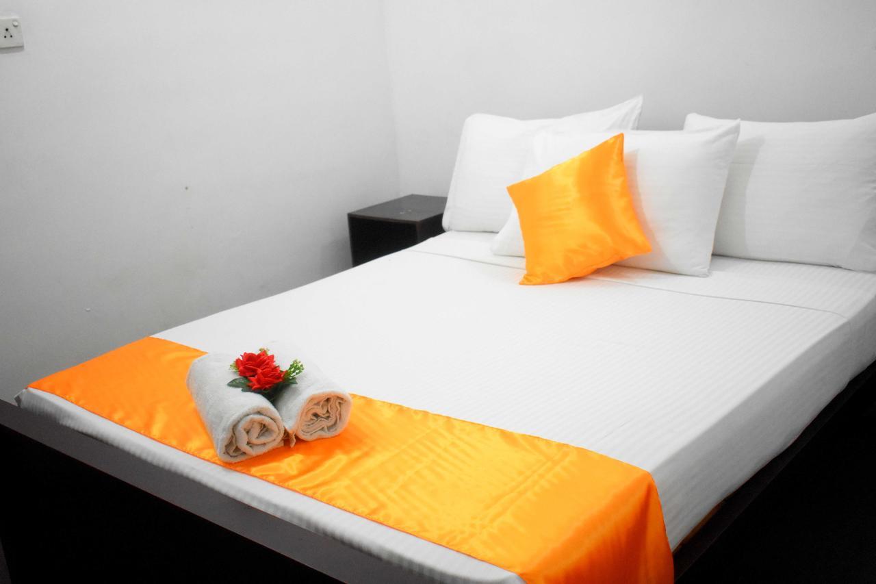 Molino Tourist Rest Anuradhapura Hotel ภายนอก รูปภาพ