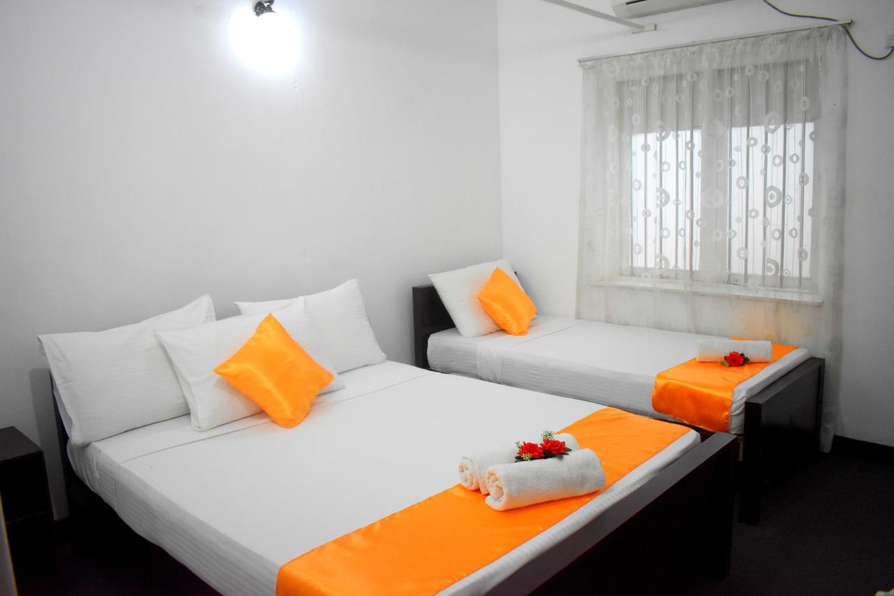Molino Tourist Rest Anuradhapura Hotel ภายนอก รูปภาพ