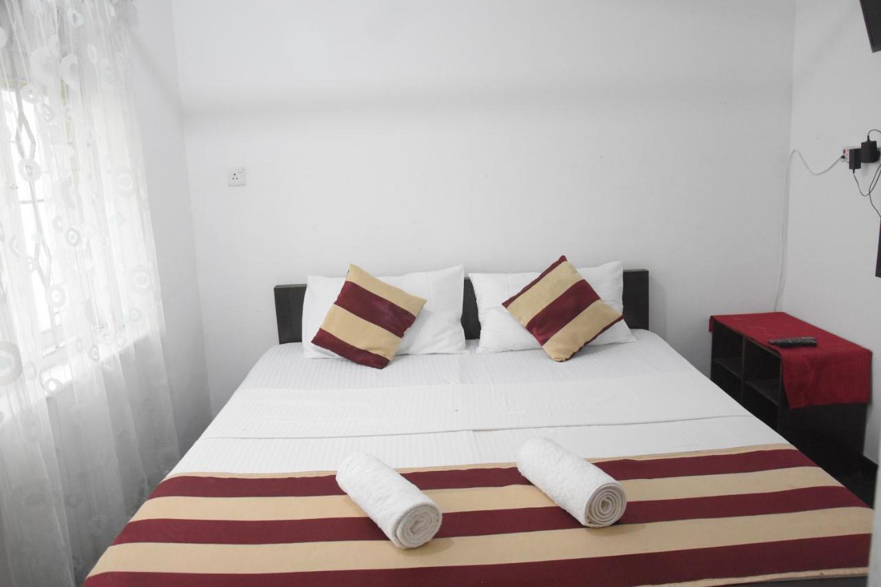 Molino Tourist Rest Anuradhapura Hotel ภายนอก รูปภาพ