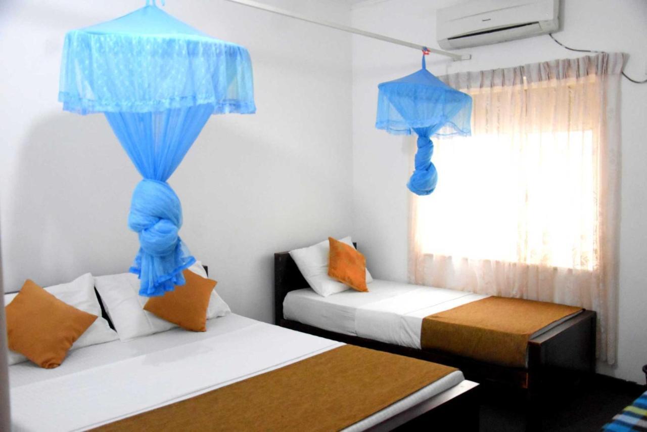 Molino Tourist Rest Anuradhapura Hotel ภายนอก รูปภาพ
